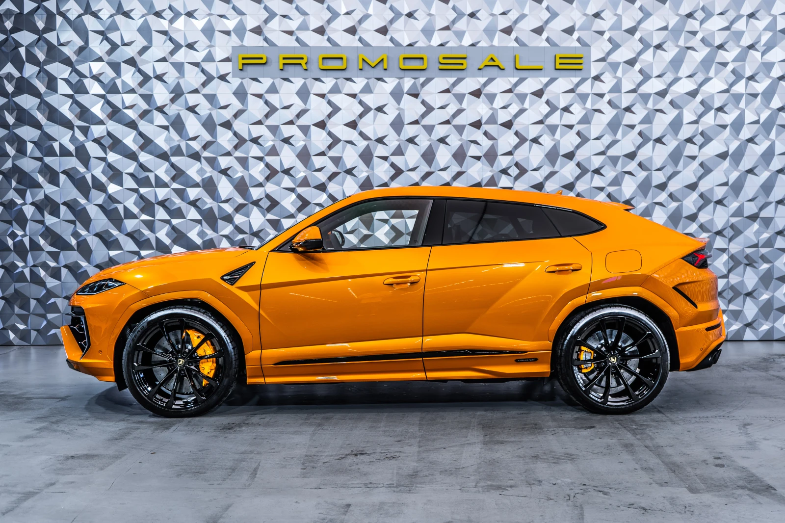 Lamborghini Urus SE  Arancio Borealis, снимка 3 - Автомобили и джипове - 55085488