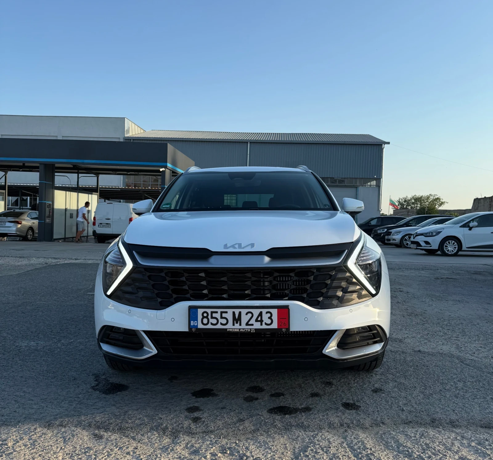 Kia Sportage 1, 6 Mild Hybrid petrol, снимка 2 - Автомобили и джипове - 55093607