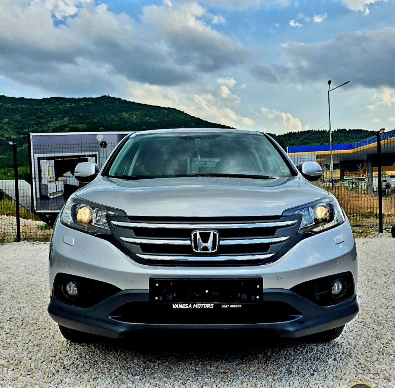Honda Cr-v С-История Навигация Камера Подгрев 4х4 , снимка 2 - Автомобили и джипове - 55158004