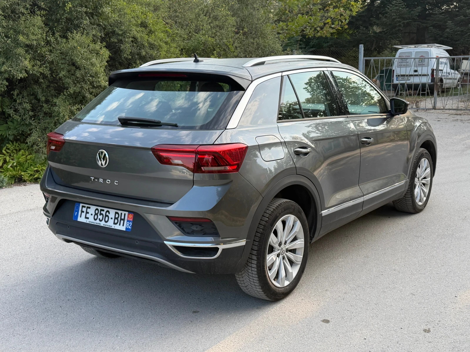 VW T-Roc 2.0TDI 150hp Carat | Mobile.bg � ����������� 3