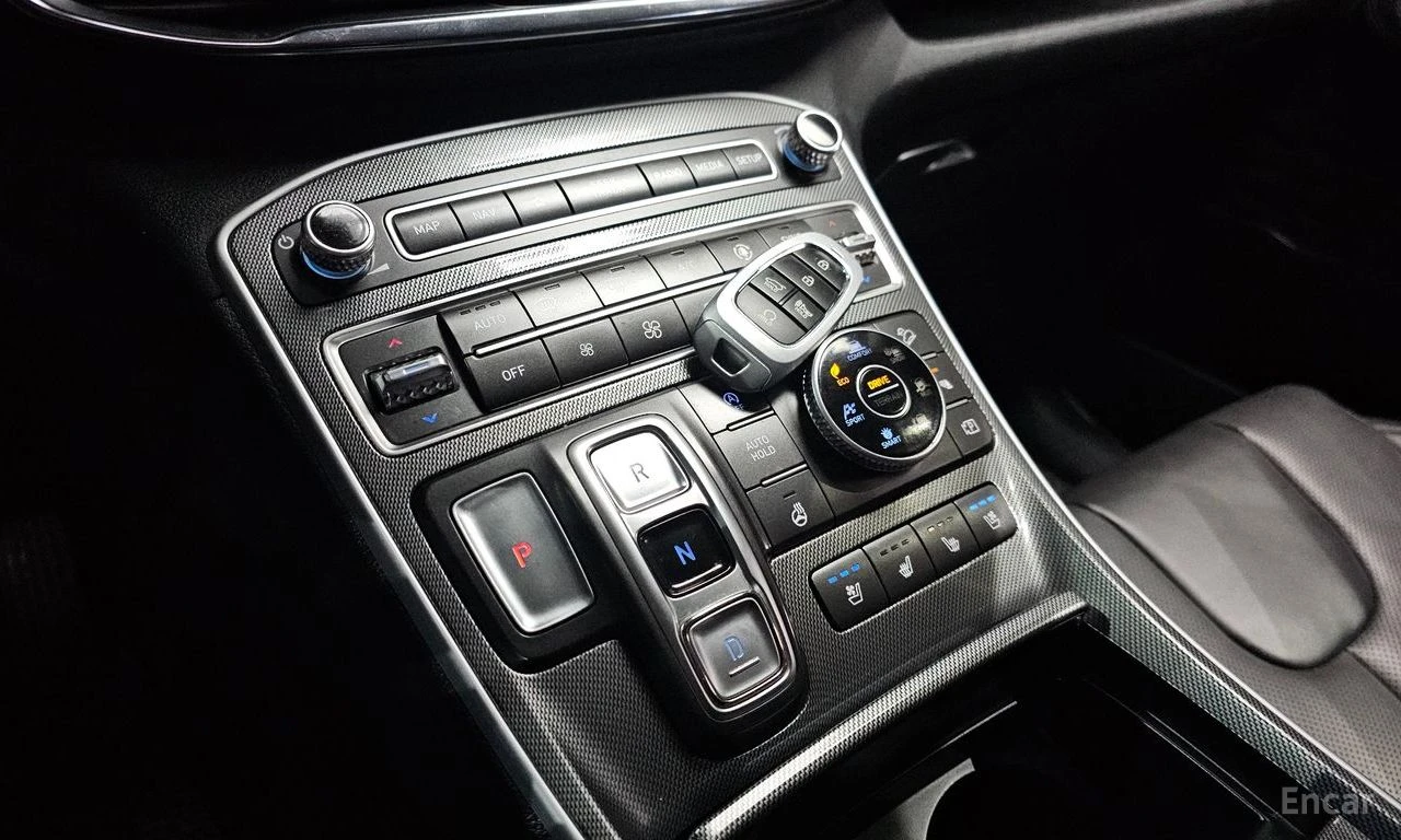 Hyundai Santa fe 2.2D Exclusive 4x4* DISTRONIC* ПОДГРЕВ* ОБДУХВАНЕ*, снимка 13 - Автомобили и джипове - 55431095