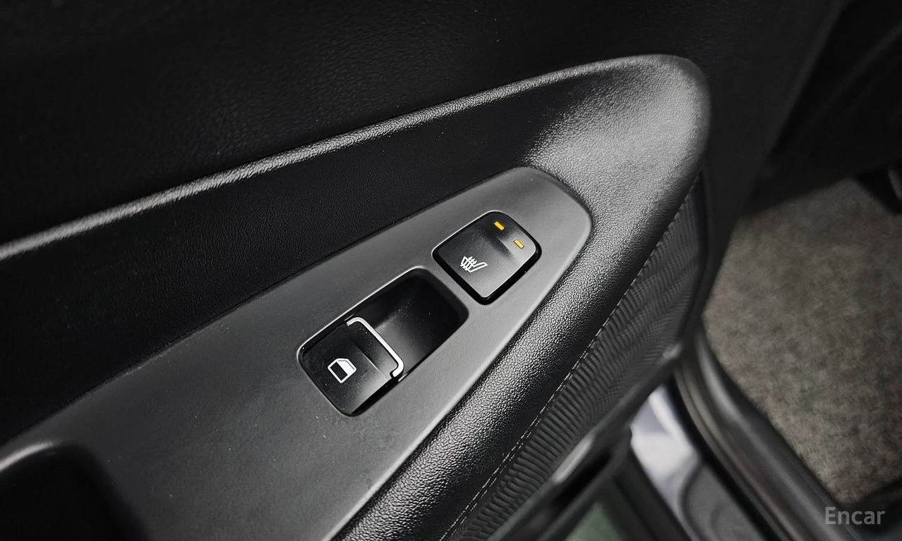 Hyundai Santa fe 2.2D Exclusive 4x4* DISTRONIC* ПОДГРЕВ* ОБДУХВАНЕ*, снимка 15 - Автомобили и джипове - 55431095