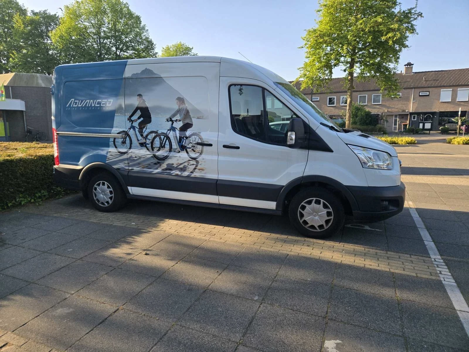 Ford Transit 2.0 TDCi L2H2 - изображение 2