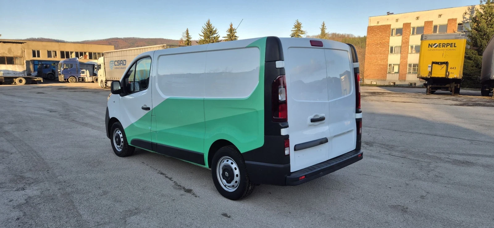 Renault Trafic 1.6, 90к.с, Холандия - изображение 4