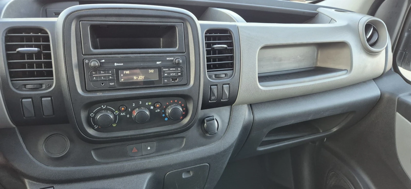 Renault Trafic 1.6, 90к.с, Холандия - изображение 8