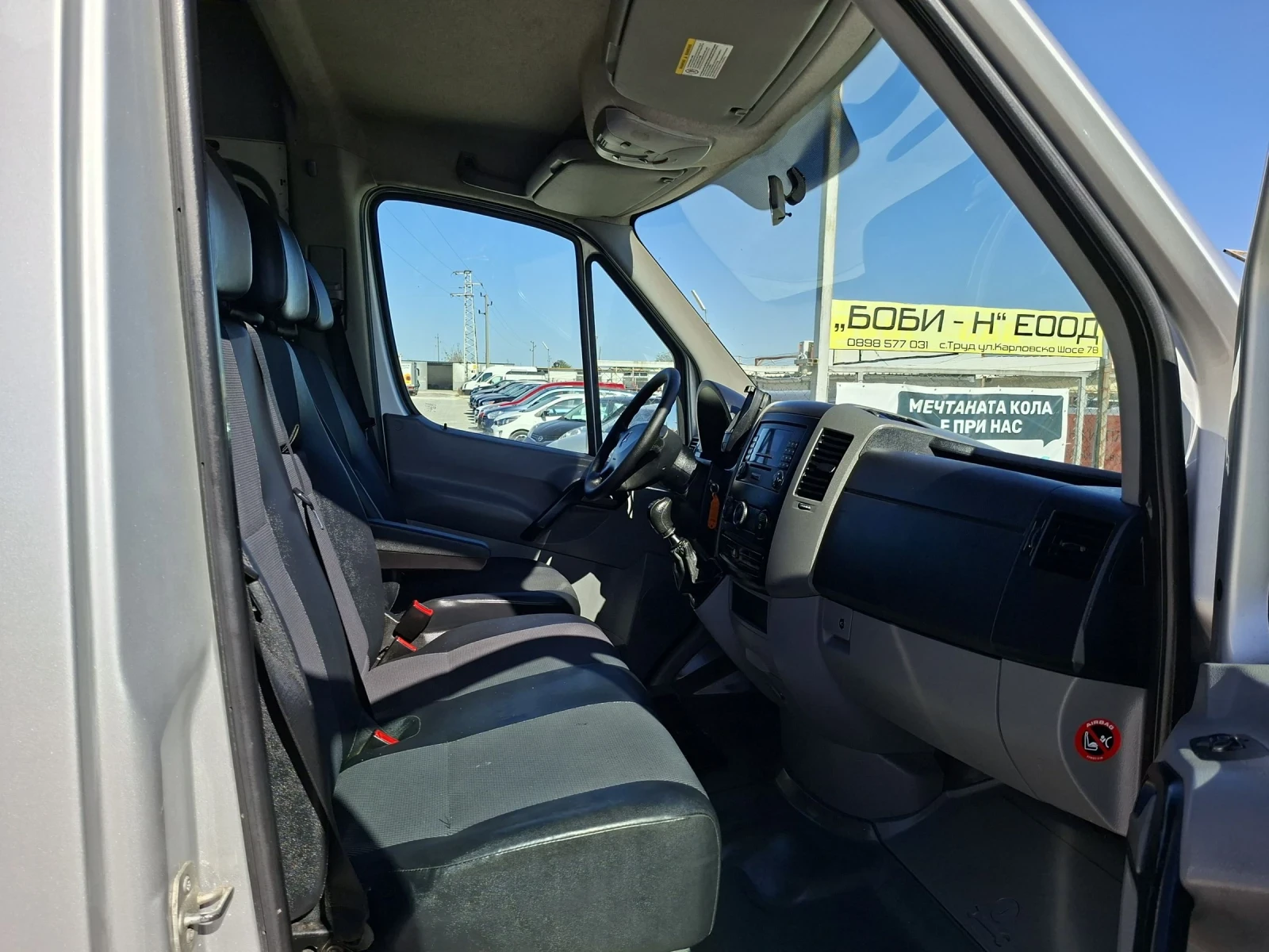 Mercedes-Benz Sprinter 316 АВТОПИЛОТ/ПАРКТРОНИК/КЛИМА/6МЕСТА, снимка 12 - Бусове и автобуси - 54165550