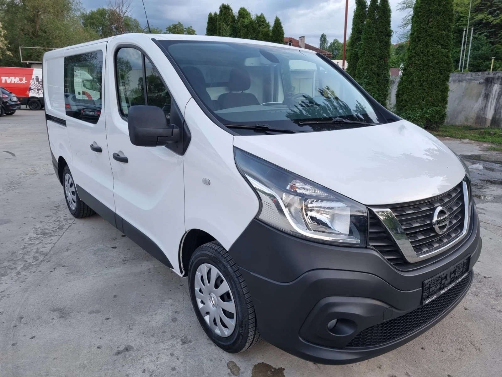 Nissan NV300 1.6D 120к.с ШВЕЙЦАРИЯ, снимка 2 - Бусове и автобуси - 54665163