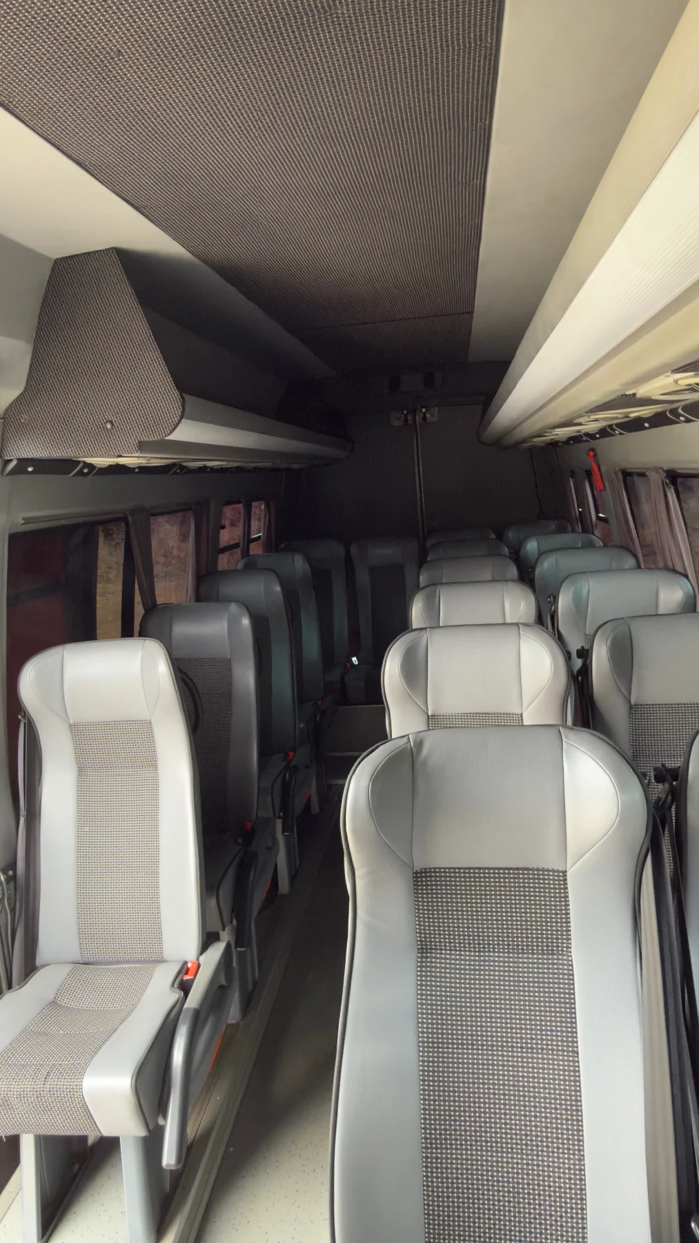 Iveco Daily 3.0HPI 180кс., снимка 8 - Бусове и автобуси - 55201962