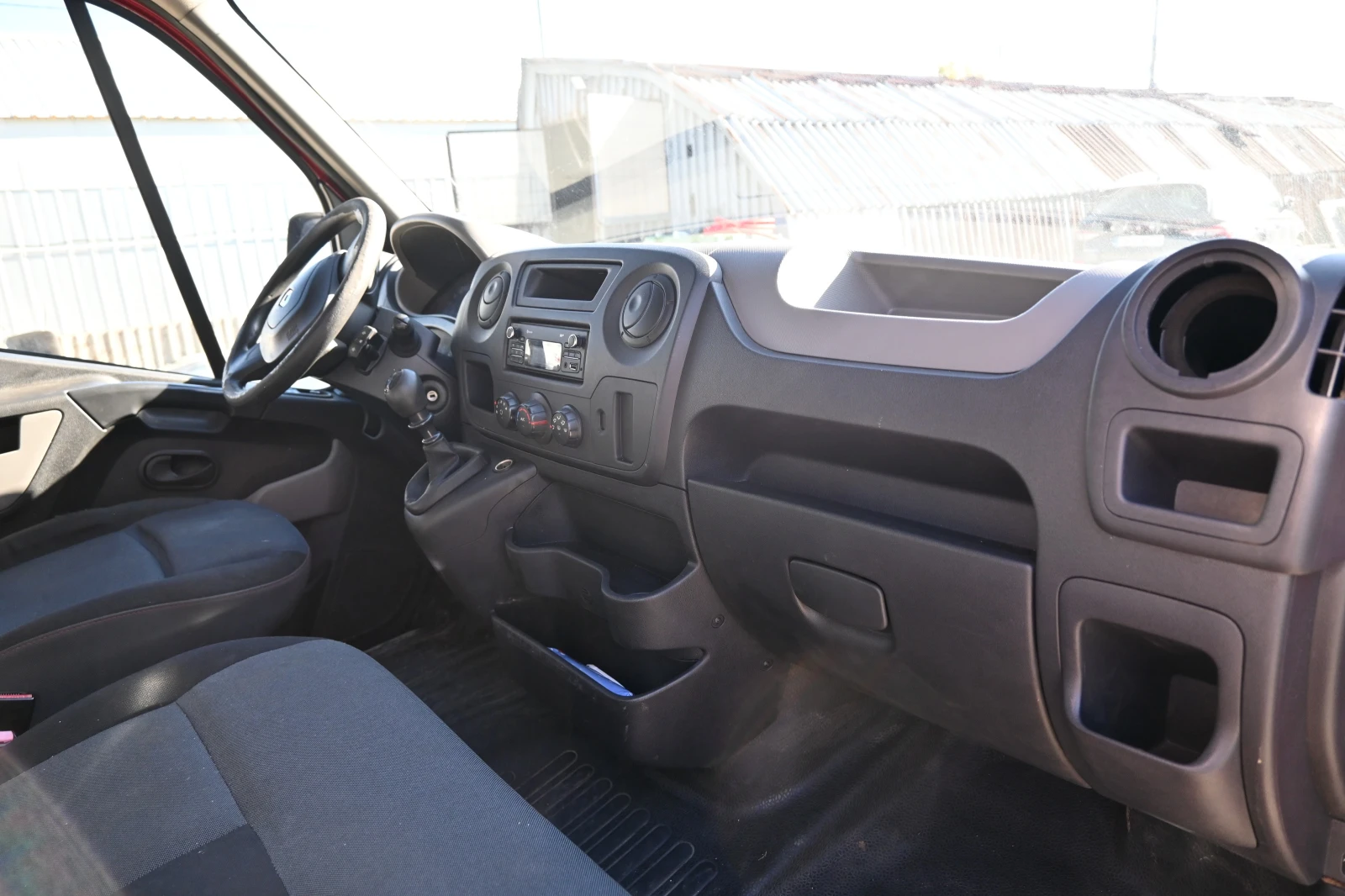Renault Master 2.3 dCi 125 L4, снимка 11 - Бусове и автобуси - 55817538