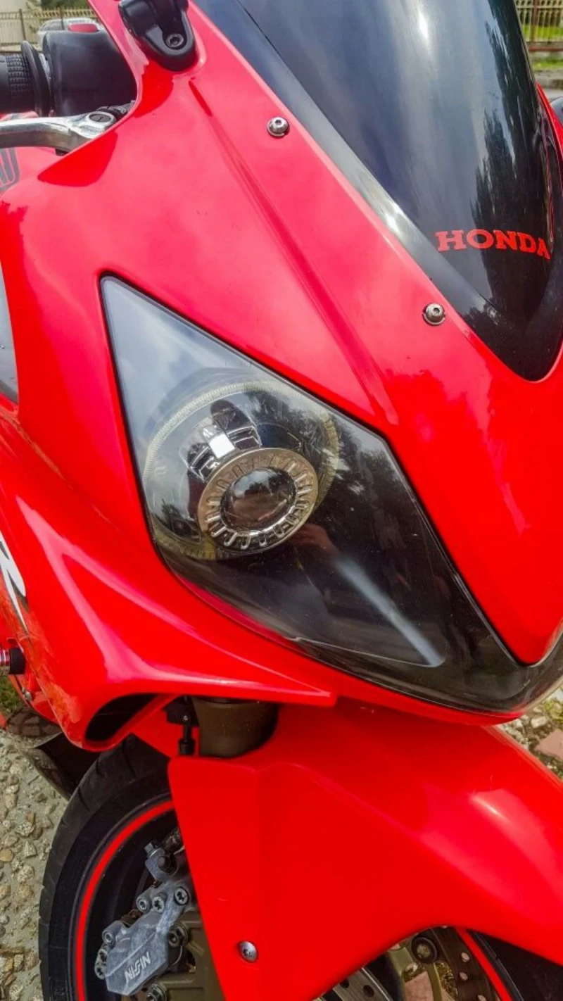 Honda Cbr F 4i sport, снимка 2 - Мотоциклети и мототехника - 52497496
