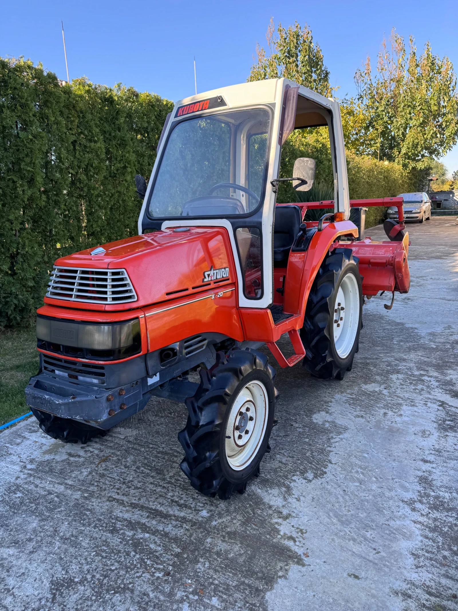 Трактор Kubota * X-20* SATURN* СВАЛЯЕМА КАБИНА* , снимка 1