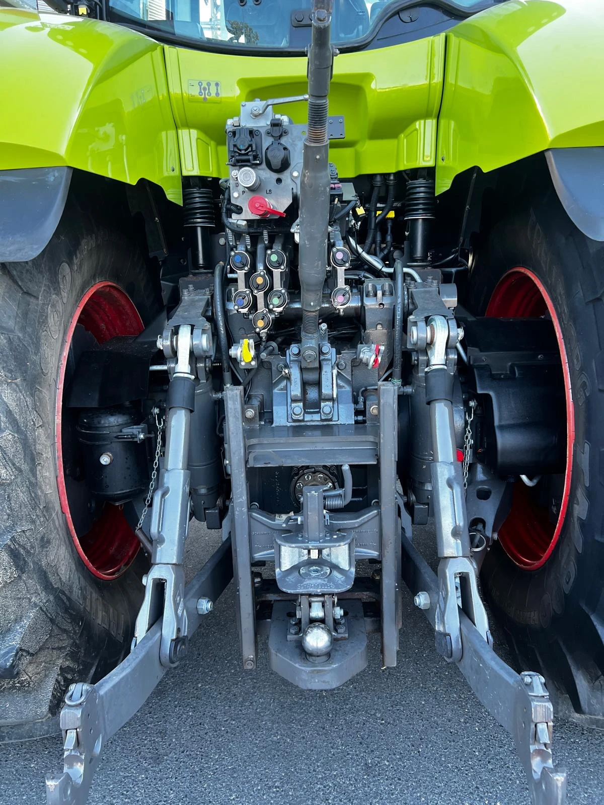 Трактор Claas AXION 930 CMATIC CEBIS НАВИГАЦИЯ ЛИЗИНГ, снимка 12 - Селскостопанска техника - 55691910