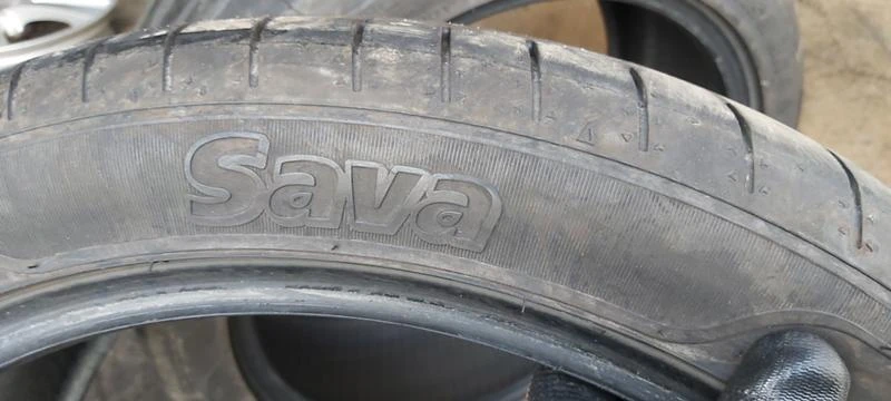 Гуми Летни 255/40R19, снимка 5 - Гуми и джанти - 31352115