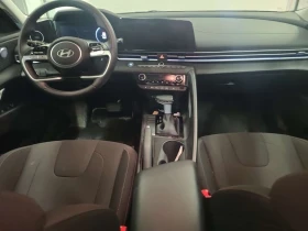Hyundai Elantra PREFERRED  CARFAX, снимка 11