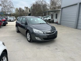 Opel Astra 1.4 Турбо, снимка 1