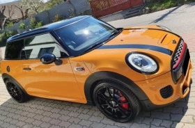  Mini John Cooper Wor...