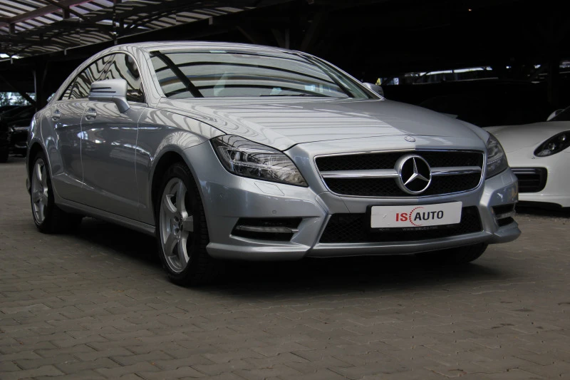 Mercedes-Benz CLS 500 4Matic/Airmatic/Kamera/Harman Kardon/Подгрев, снимка 2 - Автомобили и джипове - 39347471