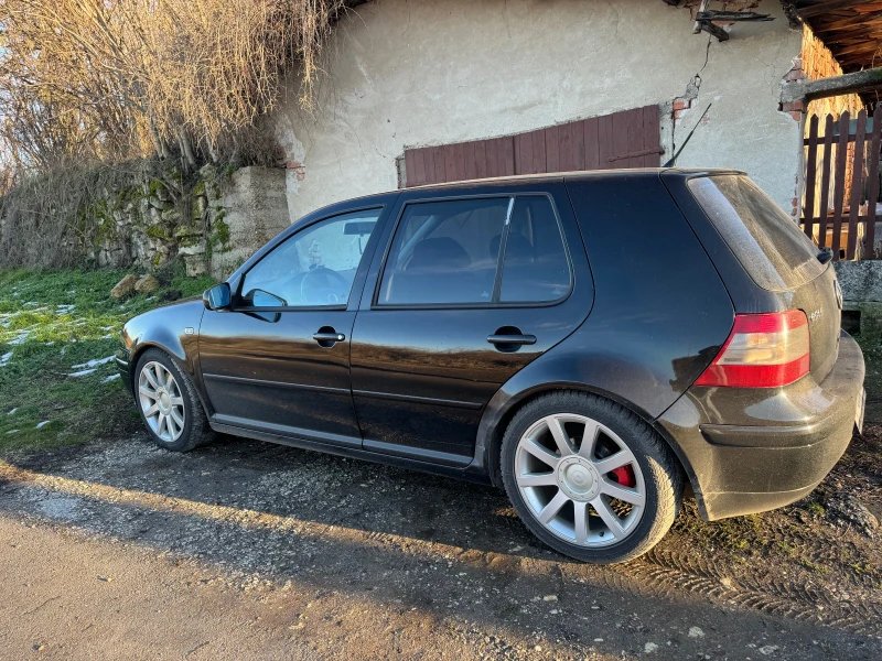 VW Golf, снимка 4 - Автомобили и джипове - 48534939