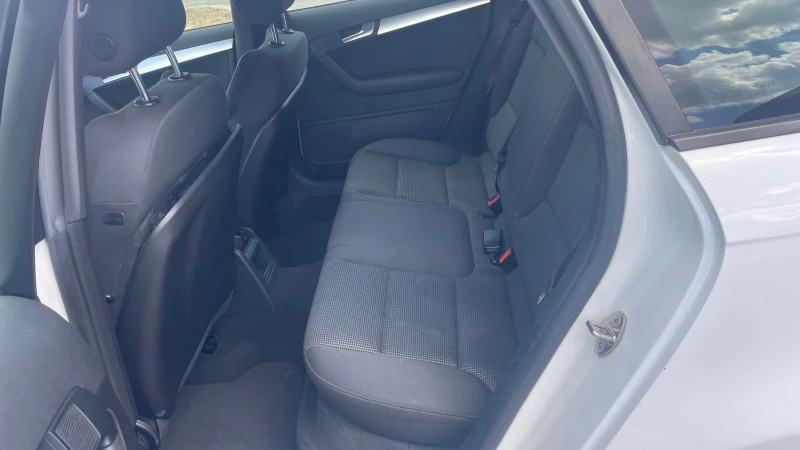 Audi A3 2.0 tdi Avtomat, снимка 16 - Автомобили и джипове - 48672611