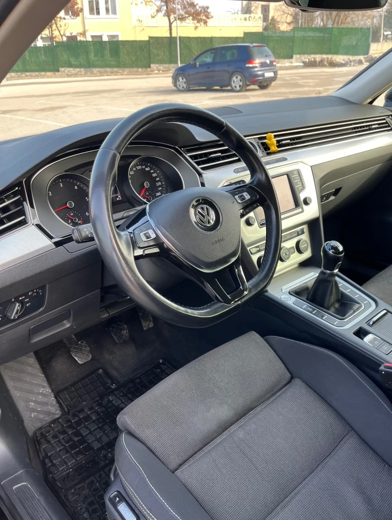 VW Passat B8 Variant Comfortline BlueMotion Technology 2, 0 , снимка 10 - Автомобили и джипове - 48739524