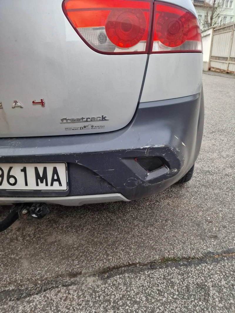 Seat Altea 2.0 Turbo 4x4, снимка 10 - Автомобили и джипове - 52257254