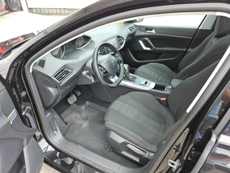 Peugeot 308 1.6HDI/ALLURE/120k/6ск/LED/NAVI/БЛУТУТ/EURO 6B/ТОП, снимка 9 - Автомобили и джипове - 50614511