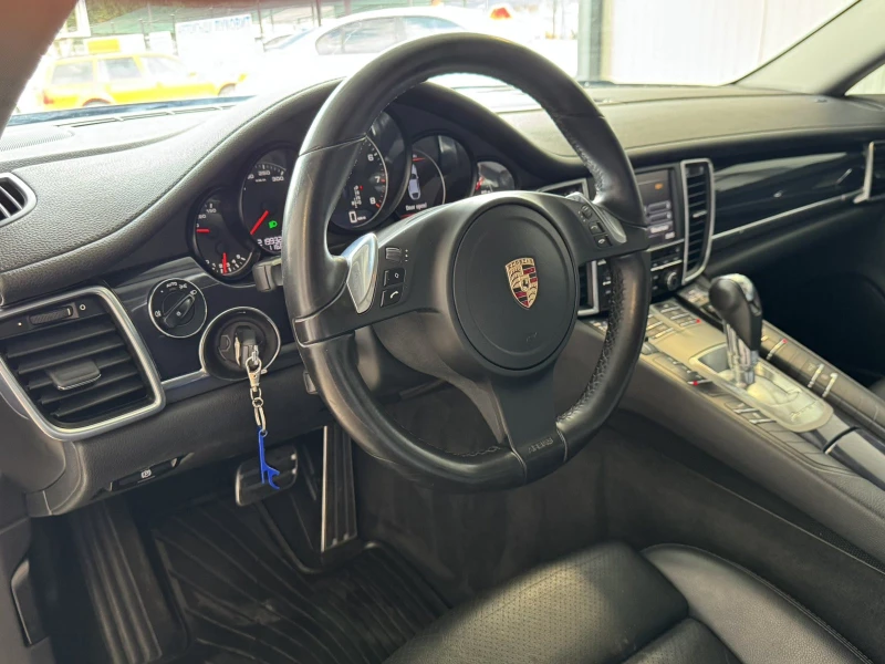 Porsche Panamera 4  3.6i, снимка 8 - Автомобили и джипове - 50618983