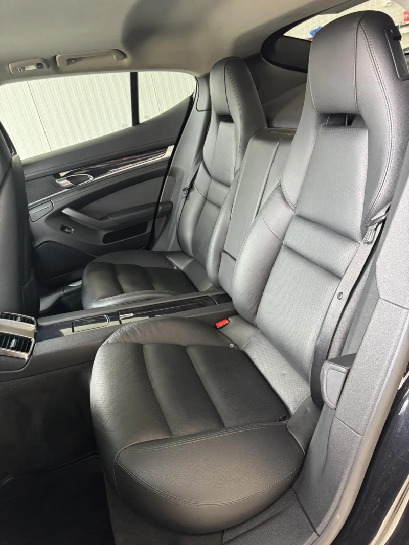 Porsche Panamera 4  3.6i, снимка 14 - Автомобили и джипове - 50618983