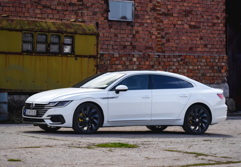 VW Arteon R-Line 2.0TSI 264HP 4 Motion, снимка 2 - Автомобили и джипове - 52209503
