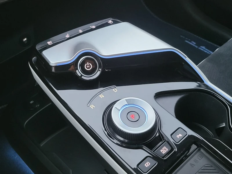 Kia EV6 GT-LINE 4x4 LONG RANGE FULL FULL, снимка 16 - Автомобили и джипове - 52259733