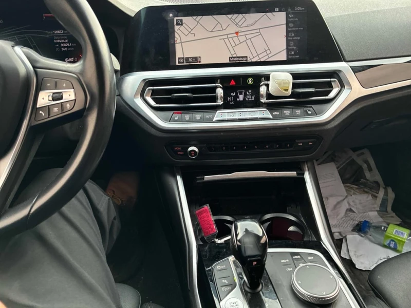 BMW 330 * 330i xDrive * CARFAX * ЦЕНА ДО БГ, снимка 9 - Автомобили и джипове - 52834675