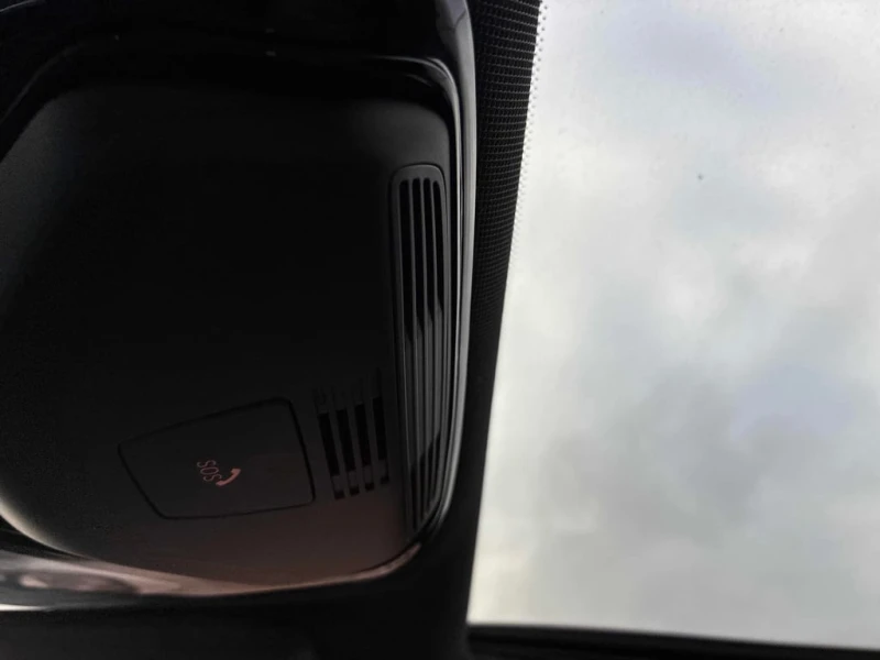 BMW 330 * 330i xDrive * CARFAX * ЦЕНА ДО БГ, снимка 12 - Автомобили и джипове - 52834675