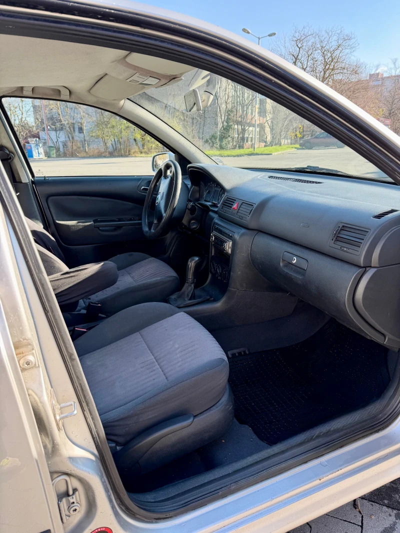 Skoda Octavia 2.0, снимка 6 - Автомобили и джипове - 52934426