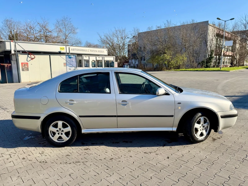 Skoda Octavia 2.0, снимка 5 - Автомобили и джипове - 52934426