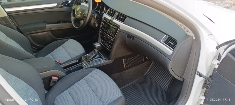 Skoda Superb, снимка 7 - Автомобили и джипове - 53156699