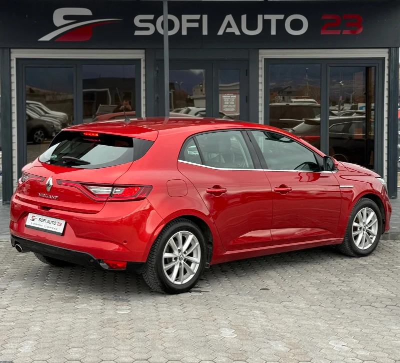 Renault Megane 1.6 DCI FULL OPTIONS, снимка 6 - Автомобили и джипове - 53305765