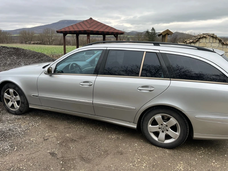 Mercedes-Benz E 320, снимка 6 - Автомобили и джипове - 53416826