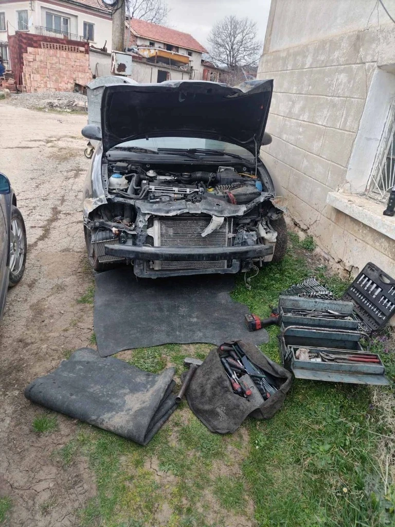 Seat Ibiza, снимка 8 - Автомобили и джипове - 53961289