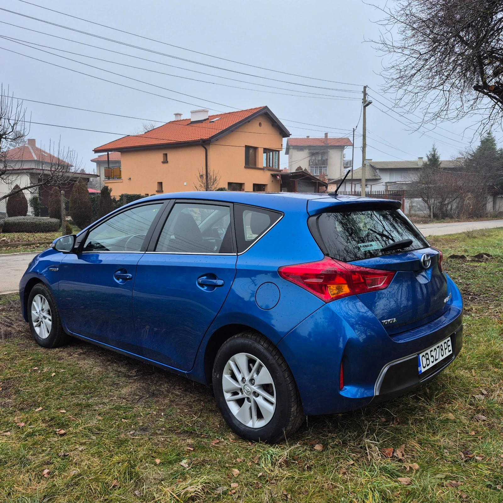 Toyota Auris 1.8 Hybrid* Обслужен * ПРОМОЦИЯ * Лизинг * Бартер - изображение 2