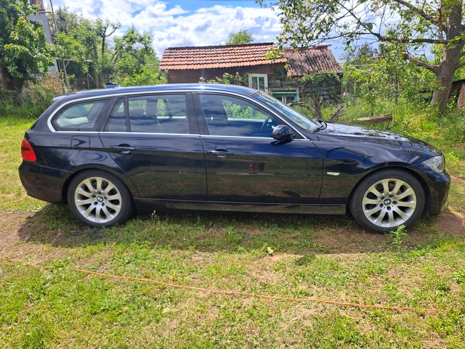 BMW 330  - изображение 6