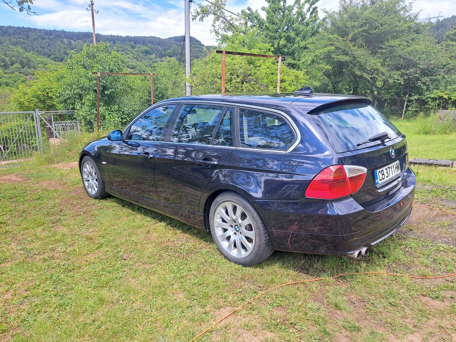 BMW 330  - изображение 4