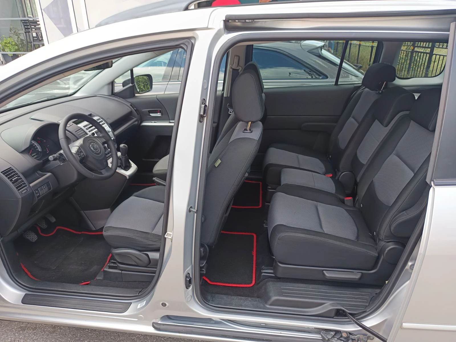 Mazda 5  - изображение 5