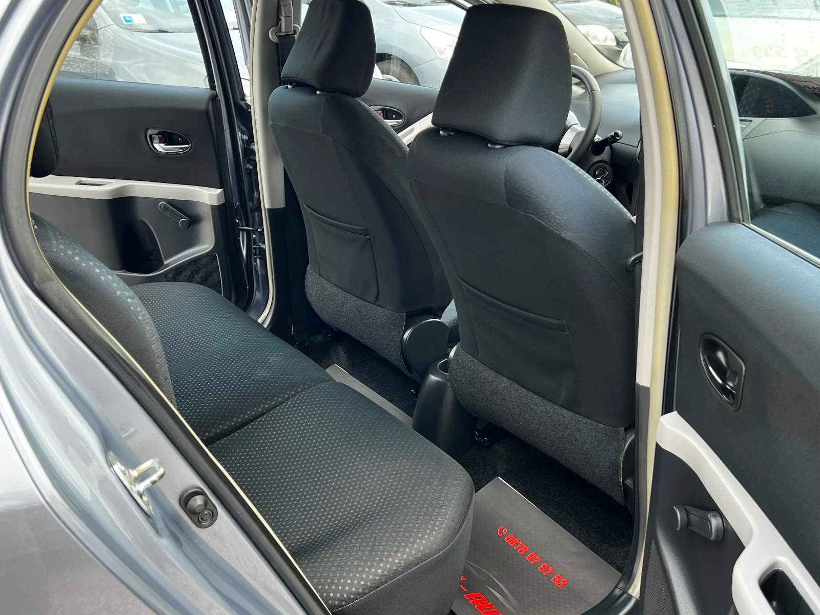 Toyota Yaris ЛИЗИНГ-FACELIFT -КЛИМАТРОНИК - изображение 10