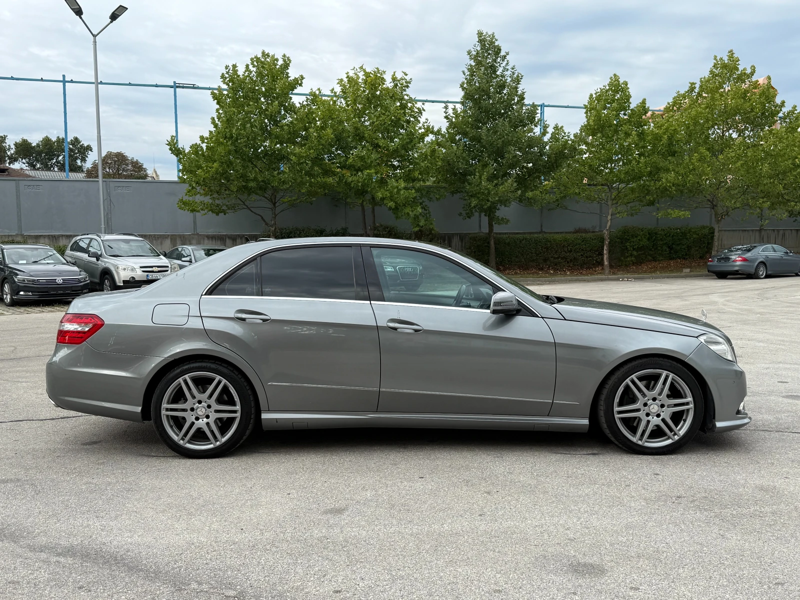 Mercedes-Benz E 350 3.0d 231 к.с. 4matic - изображение 5