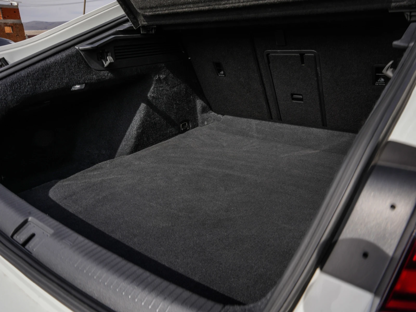 VW Arteon R-Line 2.0TSI 264HP 4 Motion | Mobile.bg   16