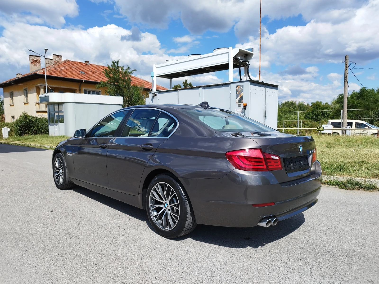 BMW 525 3.0 D - изображение 5
