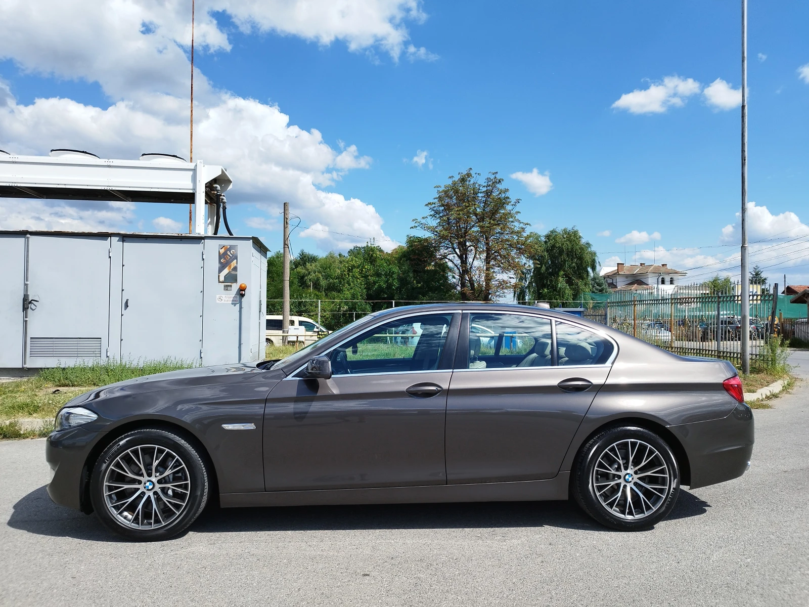 BMW 525 3.0 D - изображение 6