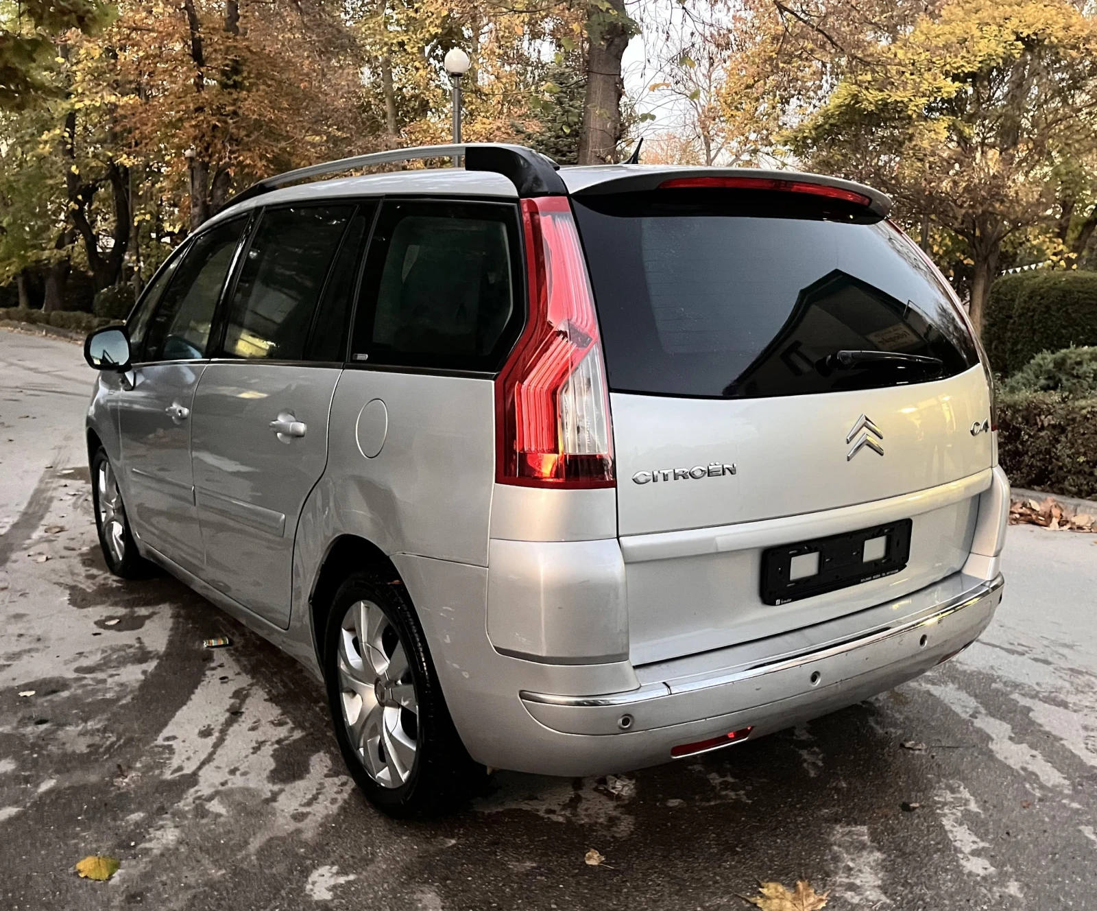 Citroen C4 Picasso  2.0 HDI  6+ 1  EXCLUSIVE       | Mobile.bg   7