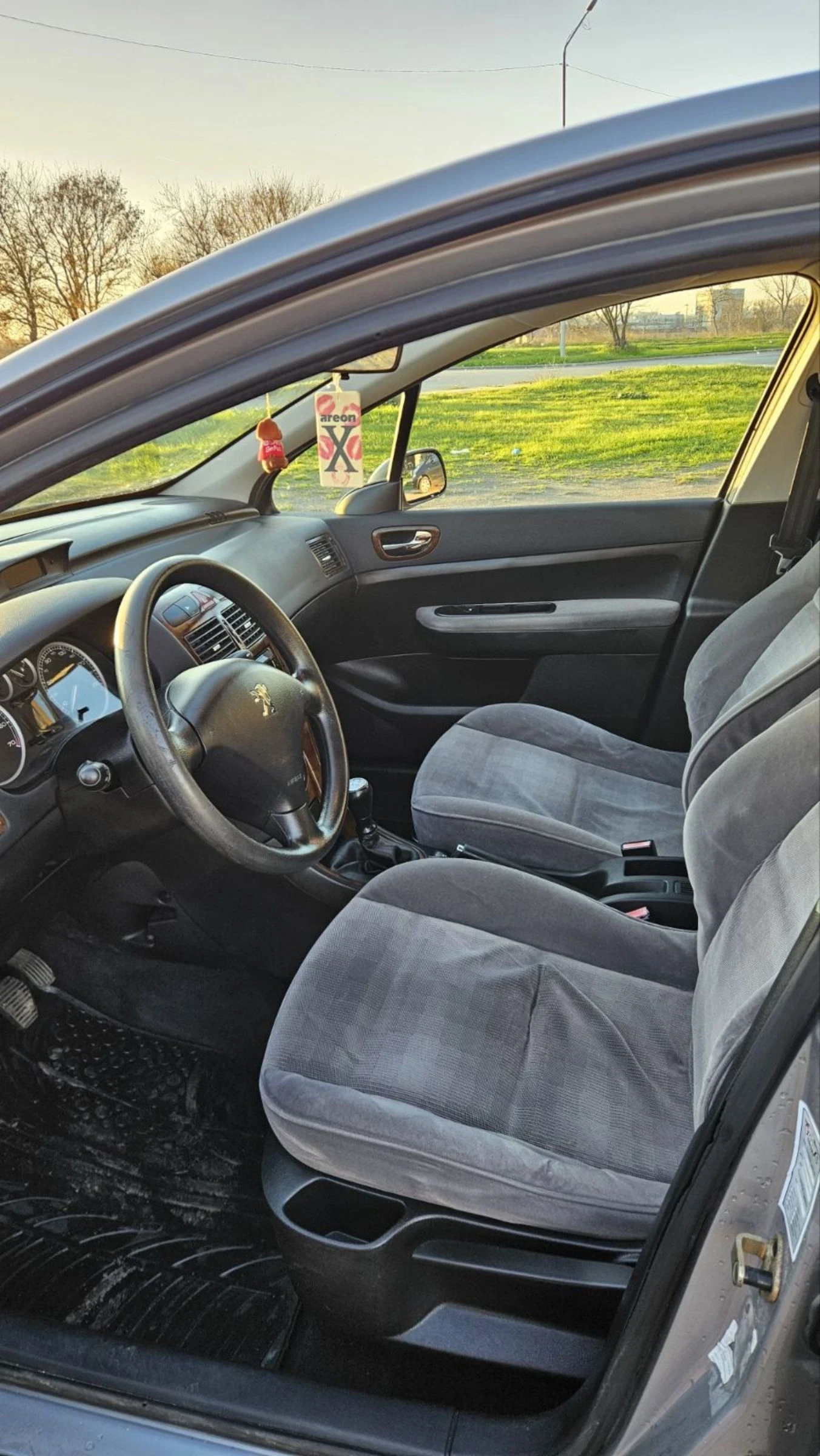 Peugeot 307 1.4 Газ/бензин - изображение 7