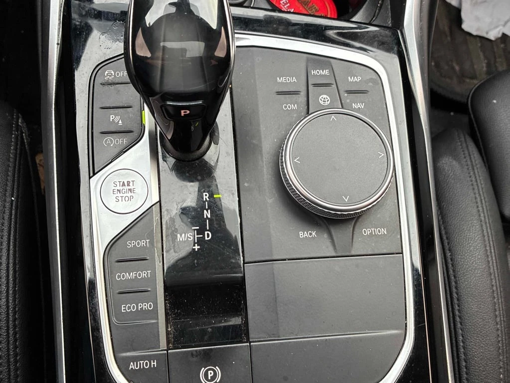 BMW 330 * 330i xDrive * CARFAX * ���� �� �� | Mobile.bg � ����������� 13